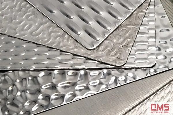 tấm inox trang trí
